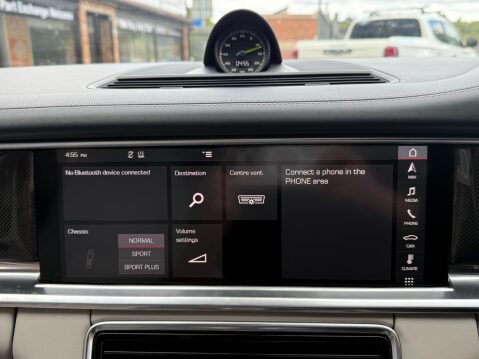 Porsche Panamera 2.9 V6 E-Hybrid 14kWh 4 Saloon PDK 4WD Euro 6 (s/s) 5dr 54
