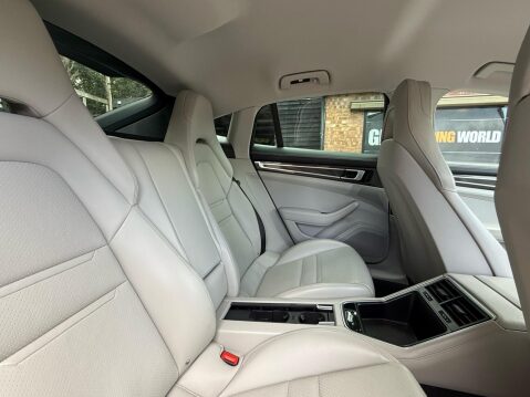 Porsche Panamera 2.9 V6 E-Hybrid 14kWh 4 Saloon PDK 4WD Euro 6 (s/s) 5dr 34