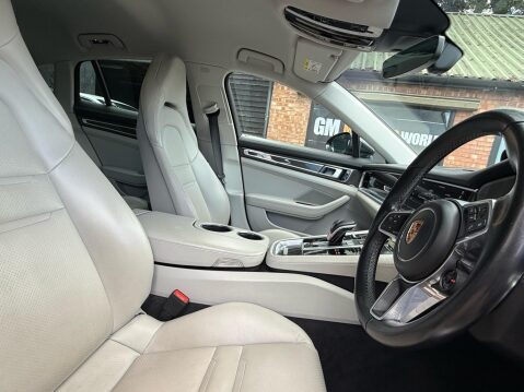 Porsche Panamera 2.9 V6 E-Hybrid 14kWh 4 Saloon PDK 4WD Euro 6 (s/s) 5dr 28