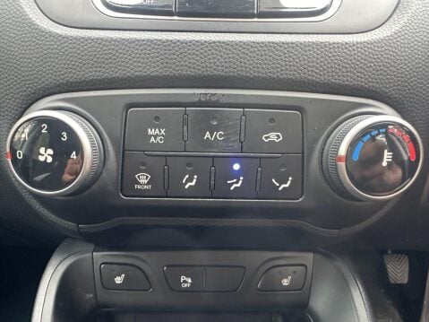 Hyundai ix35 1.7 CRDi Style Euro 5 (s/s) 5dr 5