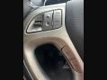 Hyundai ix35 1.7 CRDi Style Euro 5 (s/s) 5dr 8
