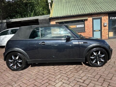 Mini Convertible 1.6 Cooper Sidewalk Euro 4 2dr 3