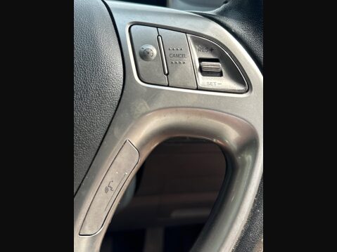 Hyundai ix35 2.0 CRDi Premium 4WD Euro 5 5dr 17