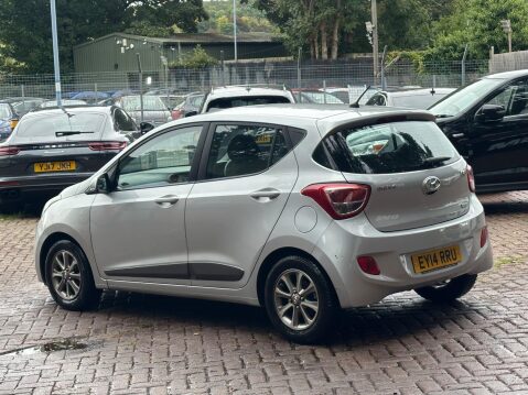 Hyundai i10 1.2 Premium Euro 5 5dr 3