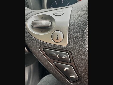 Nissan Juke 1.5 dCi 8v Tekna Euro 5 (s/s) 5dr 19