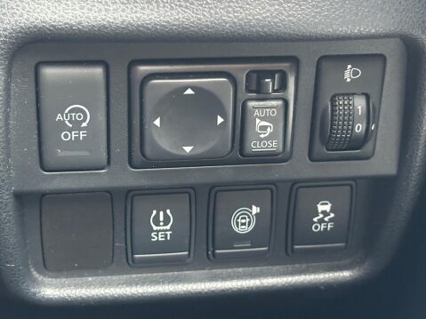 Nissan Juke 1.5 dCi 8v Tekna Euro 5 (s/s) 5dr 21