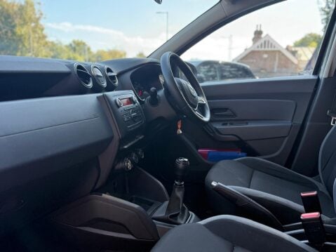 Dacia Duster 1.0 TCe Essential Euro 6 (s/s) 5dr 14