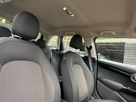 Mini Hatch 1.5 Cooper D Euro 6 (s/s) 5dr 9