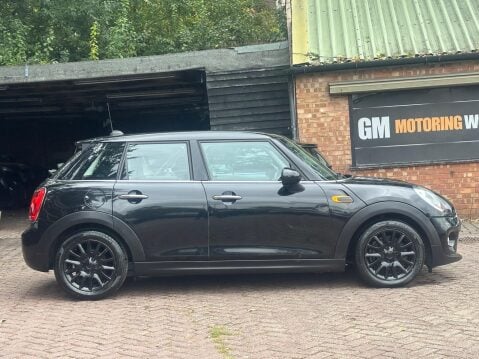 Mini Hatch 1.5 Cooper D Euro 6 (s/s) 5dr 3
