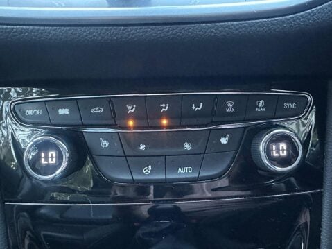 Vauxhall Astra 1.4i Turbo Elite Nav Euro 6 5dr 12