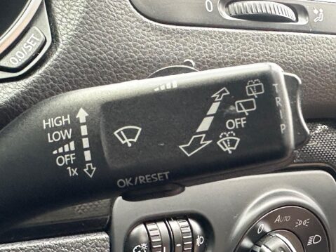 Volkswagen Golf 1.6 TDI BlueMotion Tech SE Euro 5 (s/s) 3dr 14