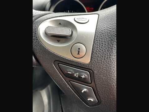 Nissan Juke 1.5 dCi 8v Tekna Euro 5 (s/s) 5dr 17