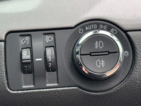 Vauxhall Mokka 1.7 CDTi Tech Line 2WD Euro 5 (s/s) 5dr 17