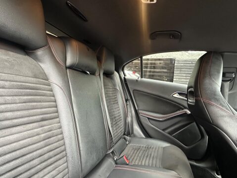 Mercedes-Benz A Class 2.1 A220 CDI BlueEfficiency AMG Sport 7G-DCT Euro 6 (s/s) 5dr 8