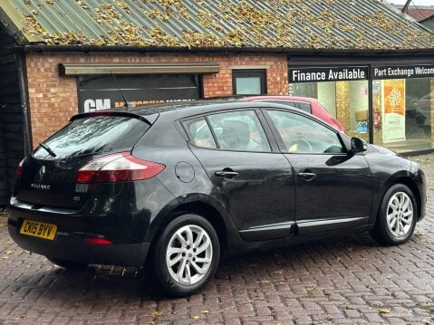 Renault Megane 1.6 dCi ENERGY Dynamique TomTom Euro 5 (s/s) 5dr 4