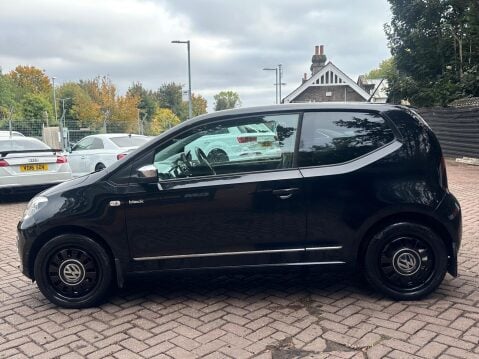 Volkswagen Up 1.0 up! Black Euro 5 3dr 7