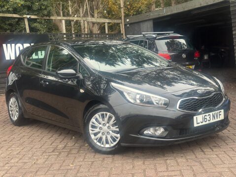 Kia Ceed 1.6 CRDi EcoDynamics 1 Euro 5 (s/s) 5dr 1