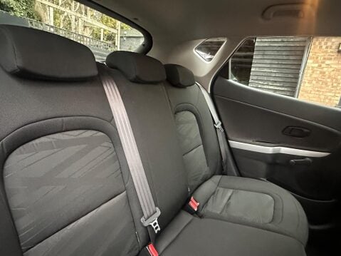 Kia Ceed 1.6 CRDi EcoDynamics 1 Euro 5 (s/s) 5dr 9