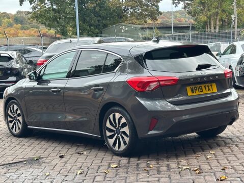 Ford Focus 1.0T EcoBoost Zetec Euro 6 (s/s) 5dr 6