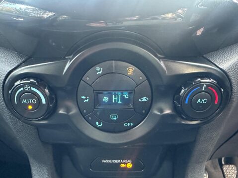 Ford Ecosport 1.5 TDCi Titanium 2WD Euro 6 5dr 11