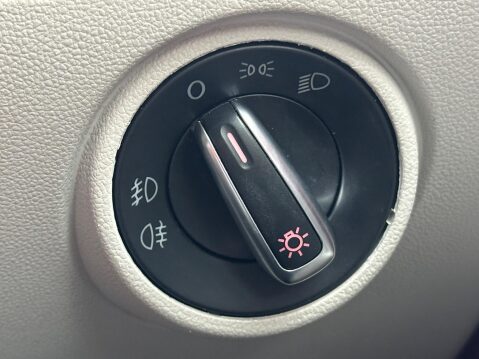 Volkswagen Up 1.0 High up! Euro 5 3dr 14