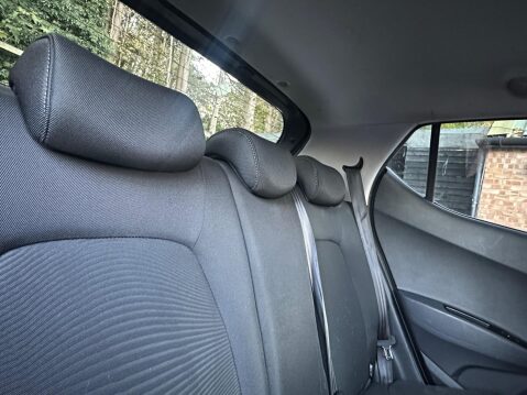 Hyundai i10 1.2 Premium Euro 6 5dr 7