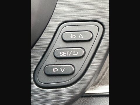 Alfa Romeo Giulietta 2.0 JTDM-2 Super Euro 6 (s/s) 5dr 17