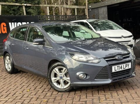 Ford Focus 1.0T EcoBoost Zetec Euro 5 (s/s) 5dr 1