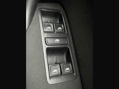 Volkswagen Polo 1.0 BlueMotion Tech SE Euro 6 (s/s) 5dr 15