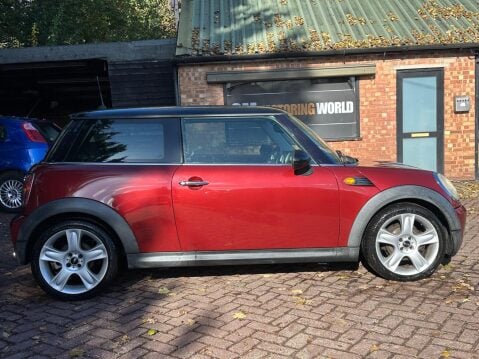 Mini Hatch 1.6 Cooper Euro 4 3dr 3