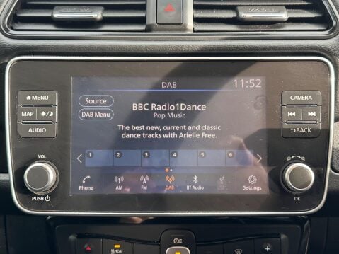 Nissan LEAF 40kWh N-Connecta Auto 5dr 13