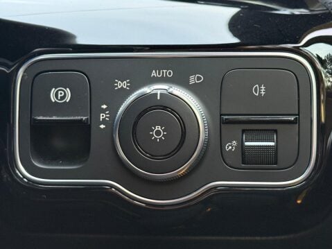 Mercedes-Benz A Class 2.0 A35 AMG (Executive) SpdS DCT 4MATIC Euro 6 (s/s) 5dr 60