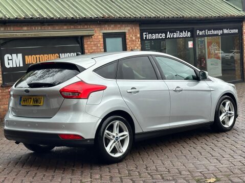 Ford Focus 1.5 TDCi Titanium Euro 6 (s/s) 5dr 4