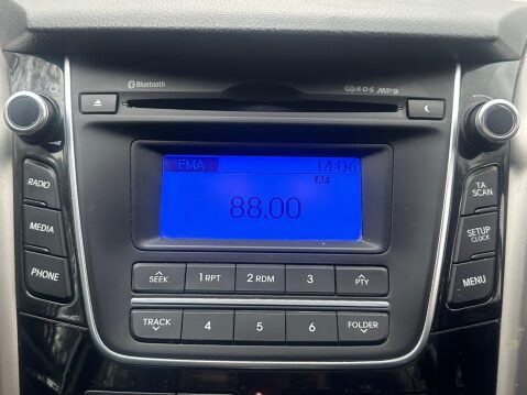 Hyundai i30 1.6 CRDi Blue Drive Active Euro 5 (s/s) 5dr 13