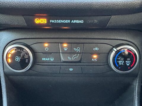 Ford Fiesta 1.0T EcoBoost Zetec Euro 6 (s/s) 5dr 13