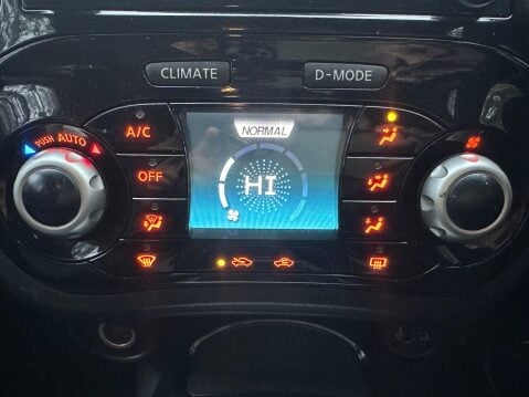 Nissan Juke 1.6 Acenta Premium XTRON Euro 6 5dr 8