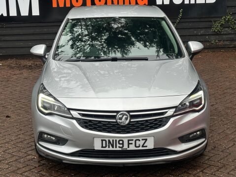 Vauxhall Astra 1.4i Turbo SRi Nav Euro 6 5dr 8