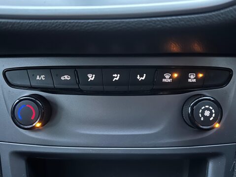 Vauxhall Astra 1.5 Turbo D Business Edition Nav Euro 6 (s/s) 5dr 13