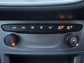 Vauxhall Astra 1.5 Turbo D Business Edition Nav Euro 6 (s/s) 5dr 13