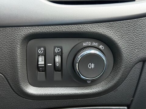 Vauxhall Astra 1.5 Turbo D Business Edition Nav Euro 6 (s/s) 5dr 16