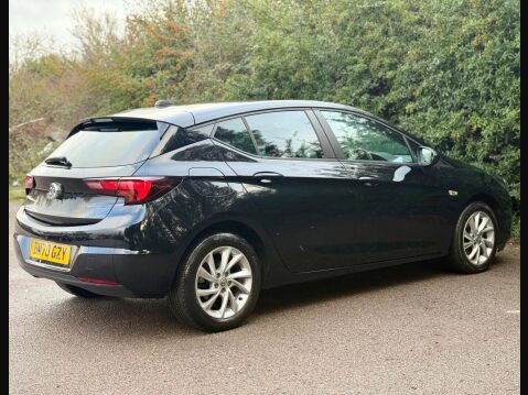 Vauxhall Astra 1.5 Turbo D Business Edition Nav Euro 6 (s/s) 5dr 8