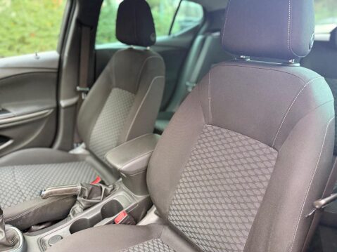 Vauxhall Astra 1.5 Turbo D Business Edition Nav Euro 6 (s/s) 5dr 13