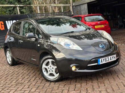 Nissan LEAF 24kWh Acenta Auto 5dr