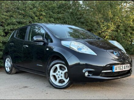 Nissan LEAF 24kWh Acenta Auto 5dr