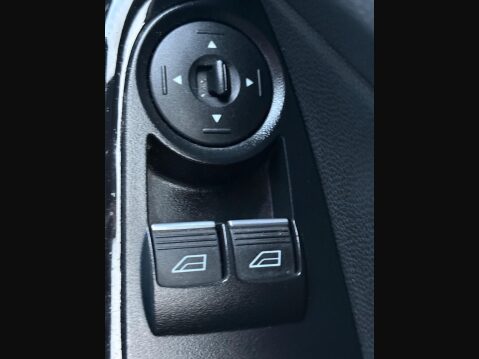 Ford Fiesta 1.0T EcoBoost Zetec Euro 6 (s/s) 5dr 18