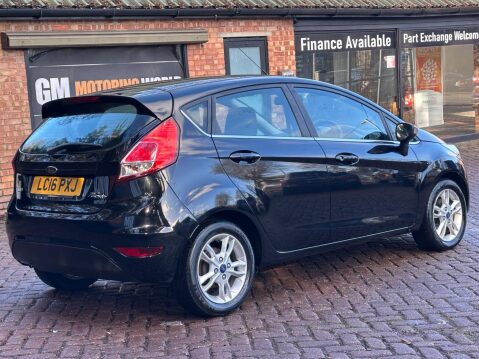 Ford Fiesta 1.0T EcoBoost Zetec Euro 6 (s/s) 5dr 4