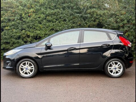 Ford Fiesta 1.0T EcoBoost Zetec Euro 6 (s/s) 5dr 5