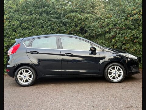 Ford Fiesta 1.0T EcoBoost Zetec Euro 6 (s/s) 5dr 6