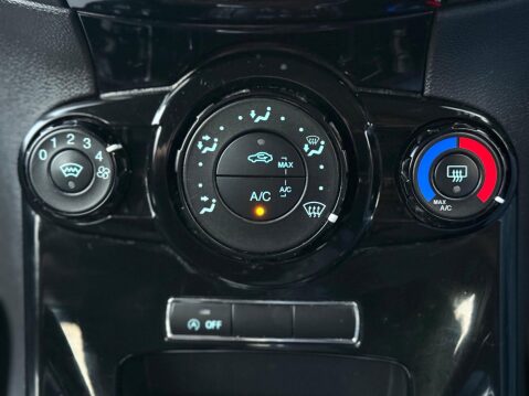 Ford Fiesta 1.0T EcoBoost Zetec Euro 6 (s/s) 5dr 13