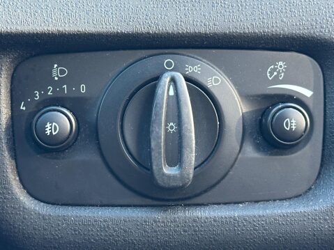 Ford Fiesta 1.0T EcoBoost Zetec Euro 6 (s/s) 5dr 14